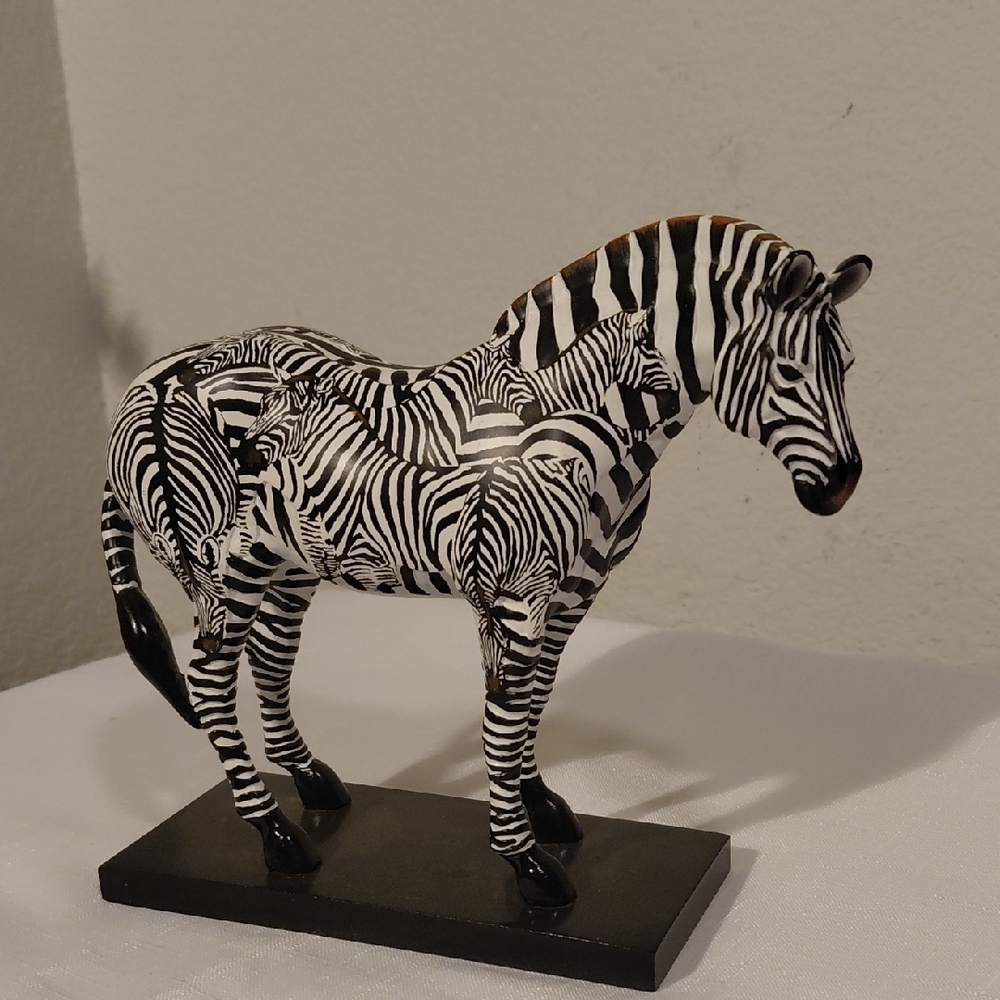 Trail Of Painted Ponies - Incognito